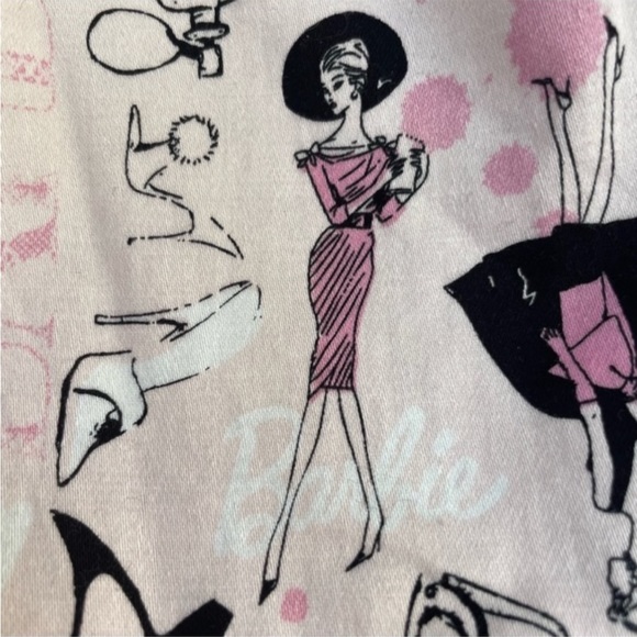 Pinup/Retro Barbie plus size Dress - Picture 3 of 4